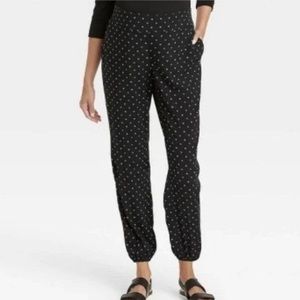 The Nines by Hatch elastic waist maternity pant
